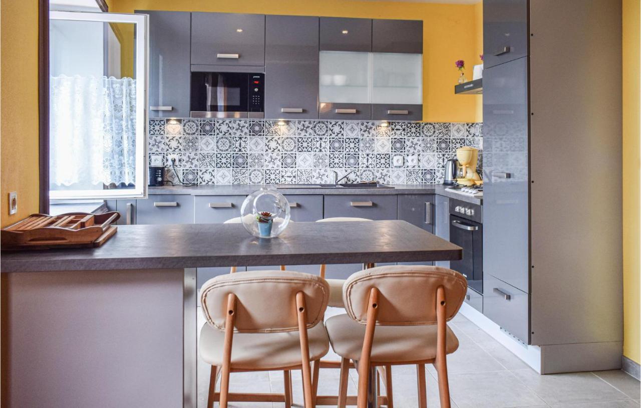 Nice Home In Plehedel With Wifi Екстер'єр фото