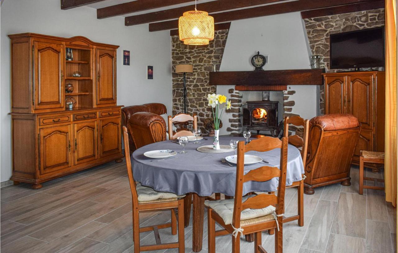 Nice Home In Plehedel With Wifi Екстер'єр фото