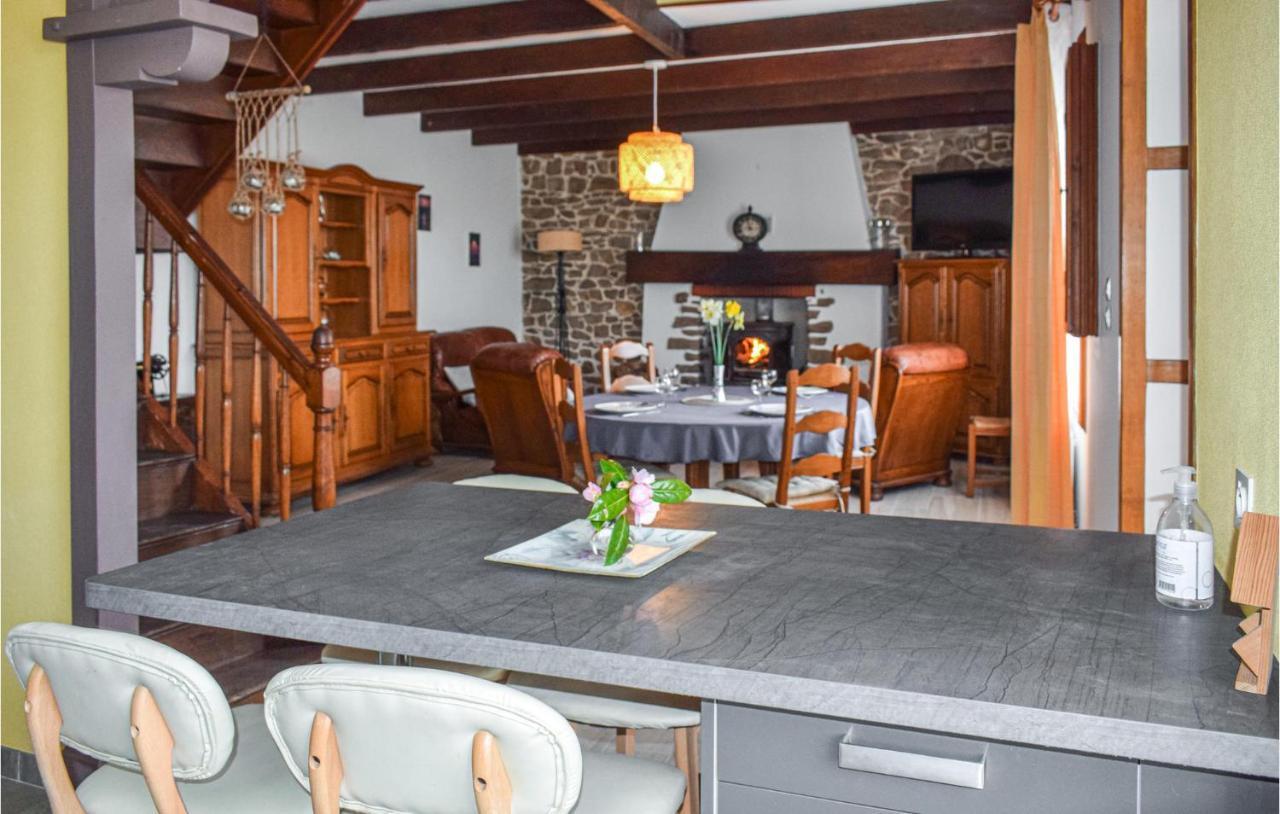 Nice Home In Plehedel With Wifi Екстер'єр фото
